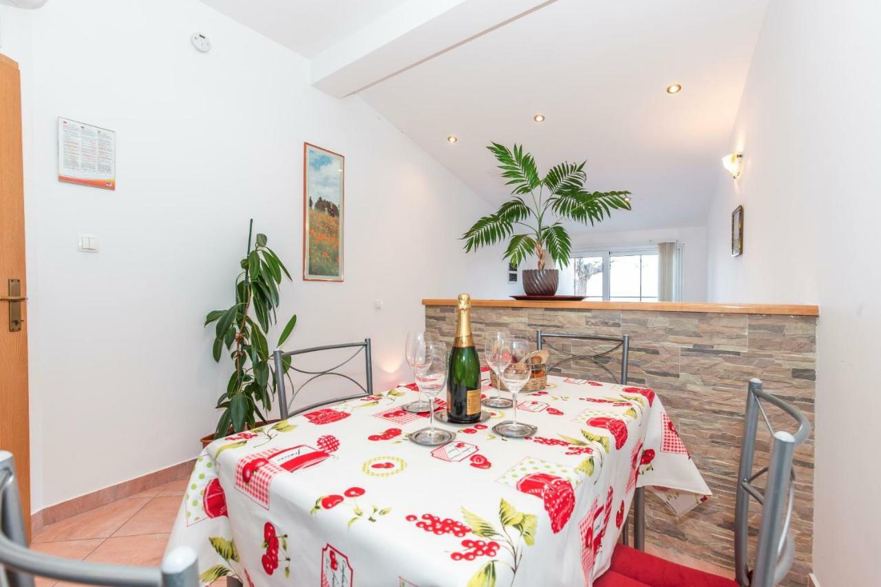 Apartment Jasna With Breathtaking Sea View, Terrace And Free Parking Hreljin エクステリア 写真